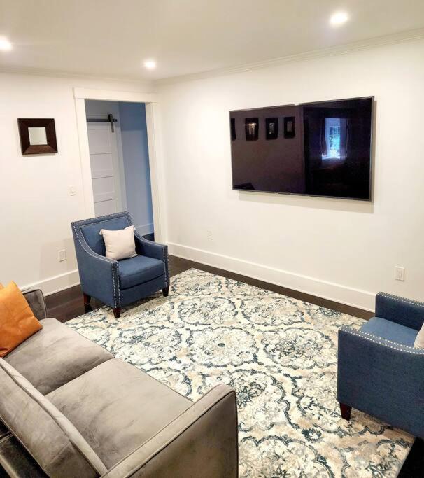 Charming And Comfortable! Medford Esterno foto